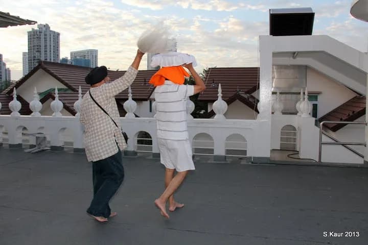 SGGS Ji Arrival — Gurdwara Sahib Darwin