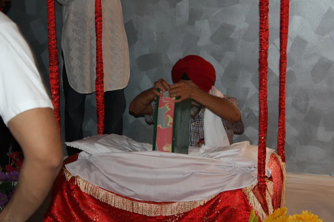 SGGS Ji Arrival — Gurdwara Sahib Darwin