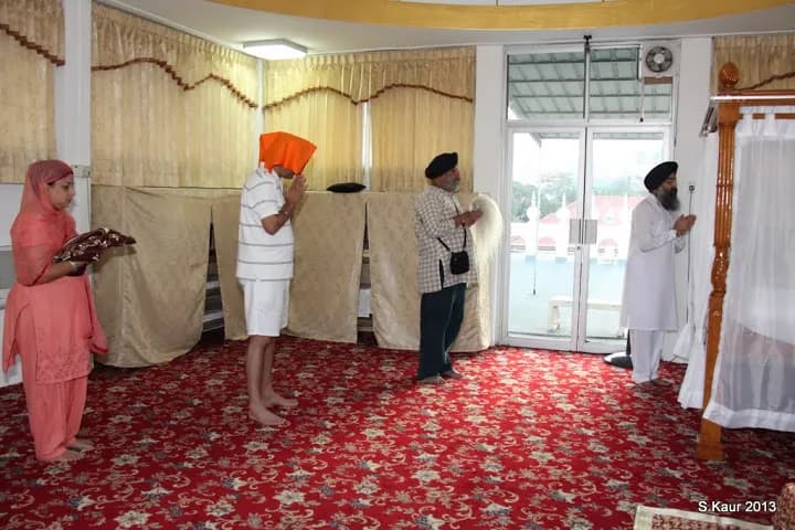 SGGS Ji Arrival — Gurdwara Sahib Darwin